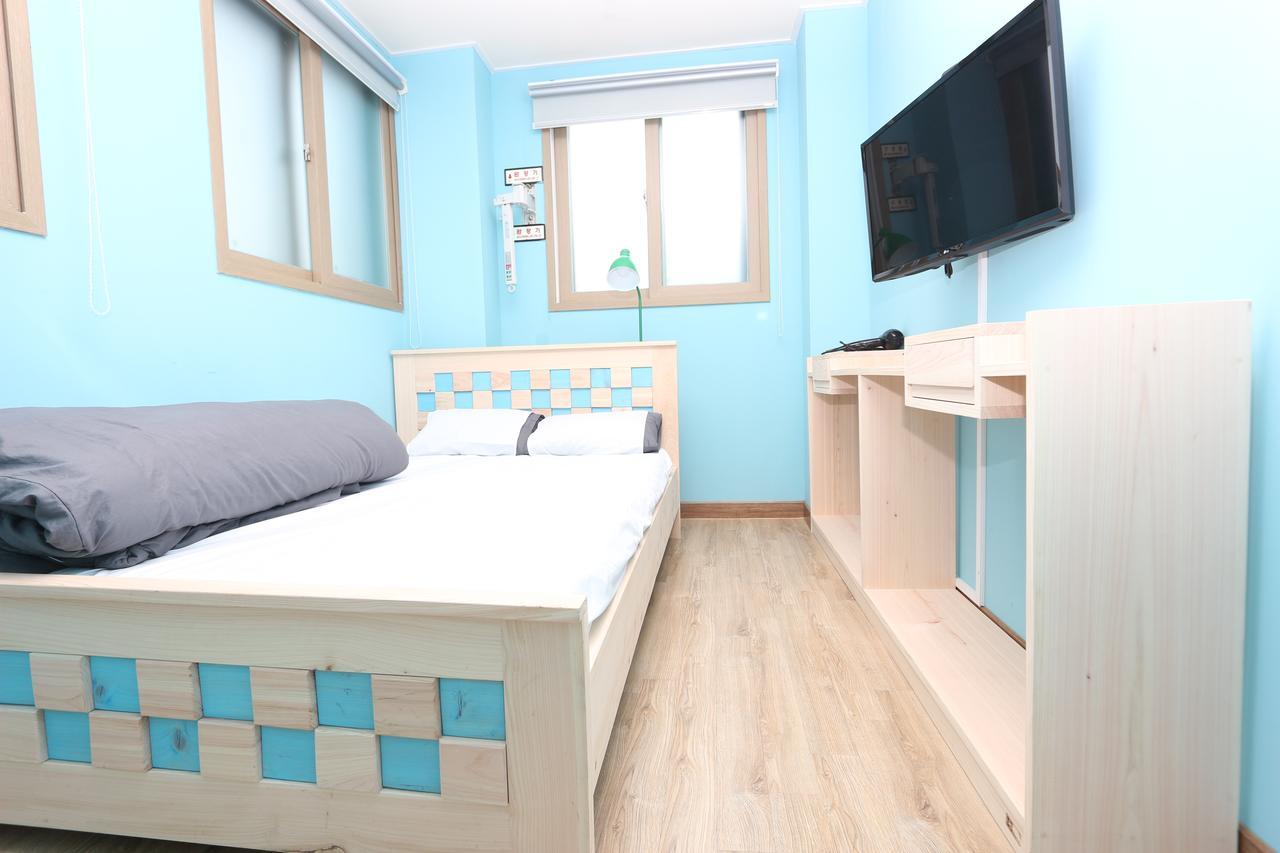 Daegu Midtown Hostel מראה חיצוני תמונה