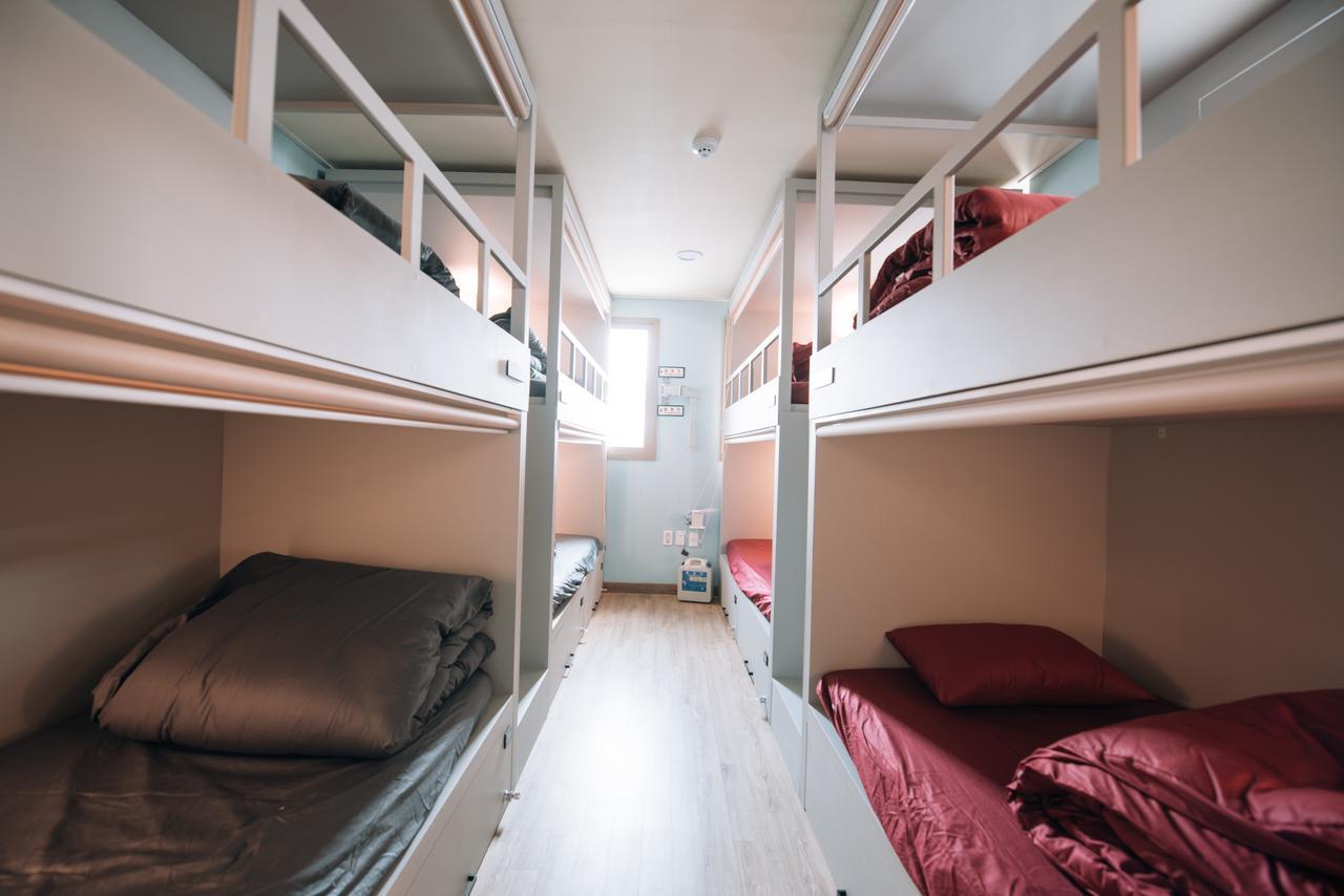 Daegu Midtown Hostel מראה חיצוני תמונה